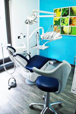Studio Dentistico Amadori Gallery 08